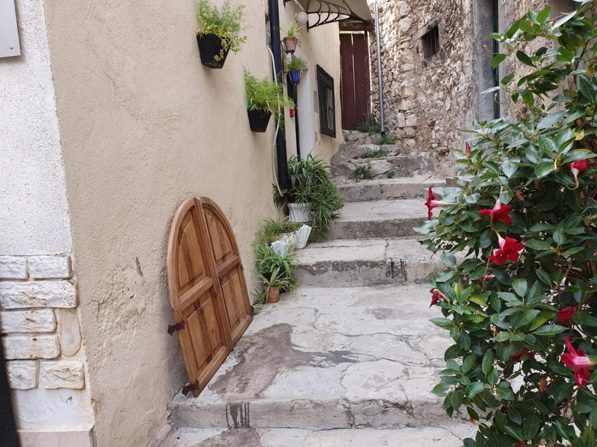 Room With Shared Bathroom House Gorica Σίμπενικ Εξωτερικό φωτογραφία